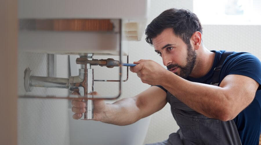 Expert burst pipe repair services in Shawnee On Delaware, PA